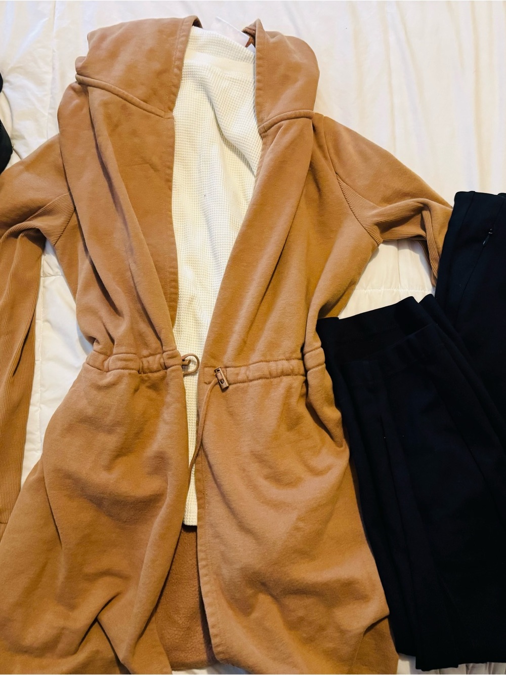 Beyond Yoga Women’s Tan Drawstring Waist Hooded Jacket